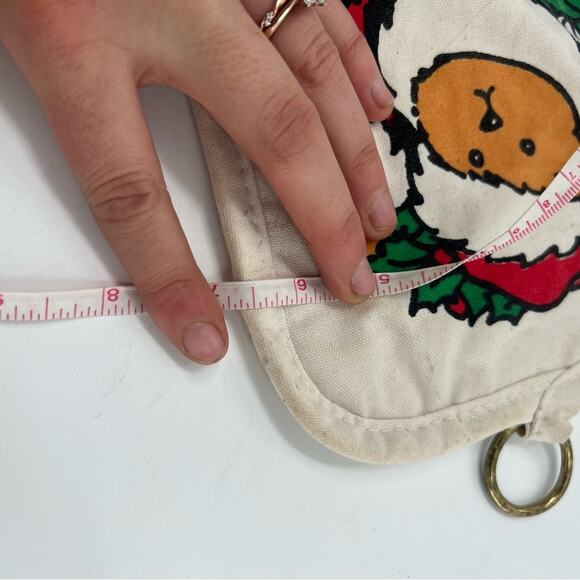 Vintage 1984 Oven Hot Pan Holder Christmas Bear Pattern White - Picture 5 of 5